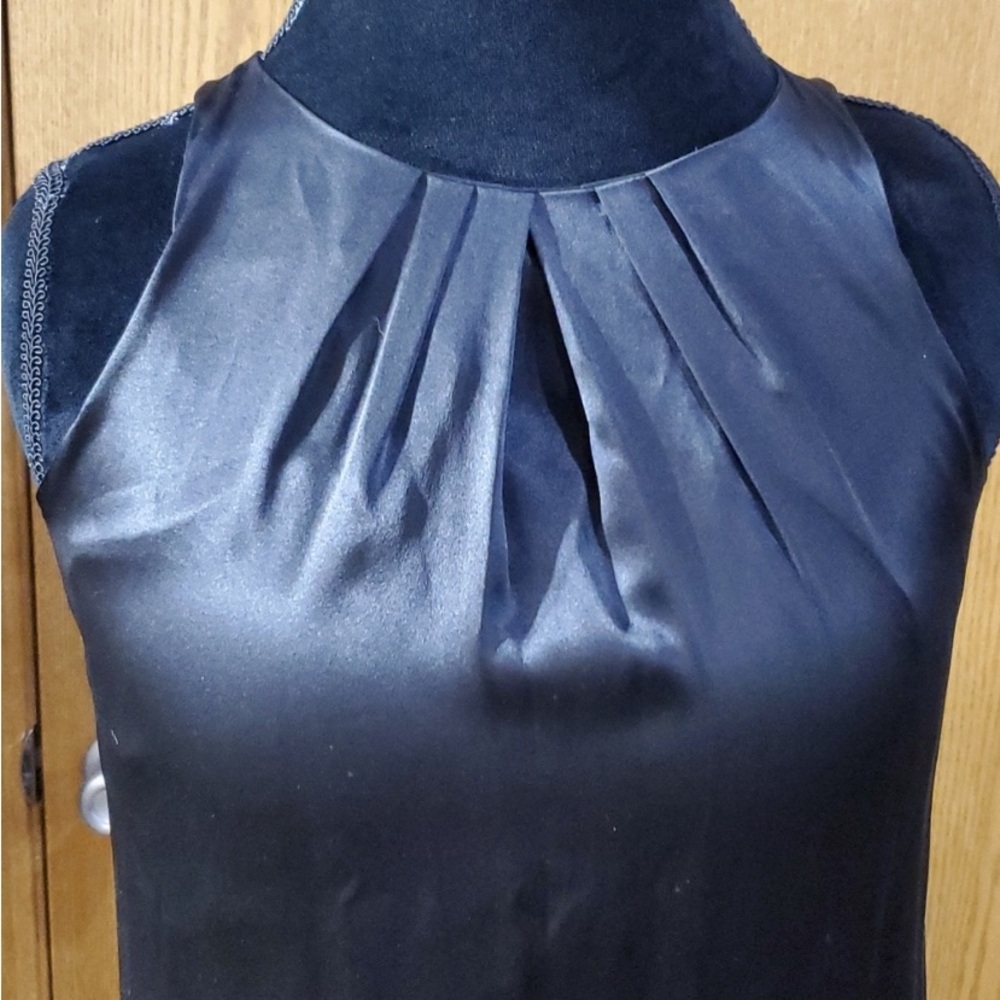 White House black market, white and black dress